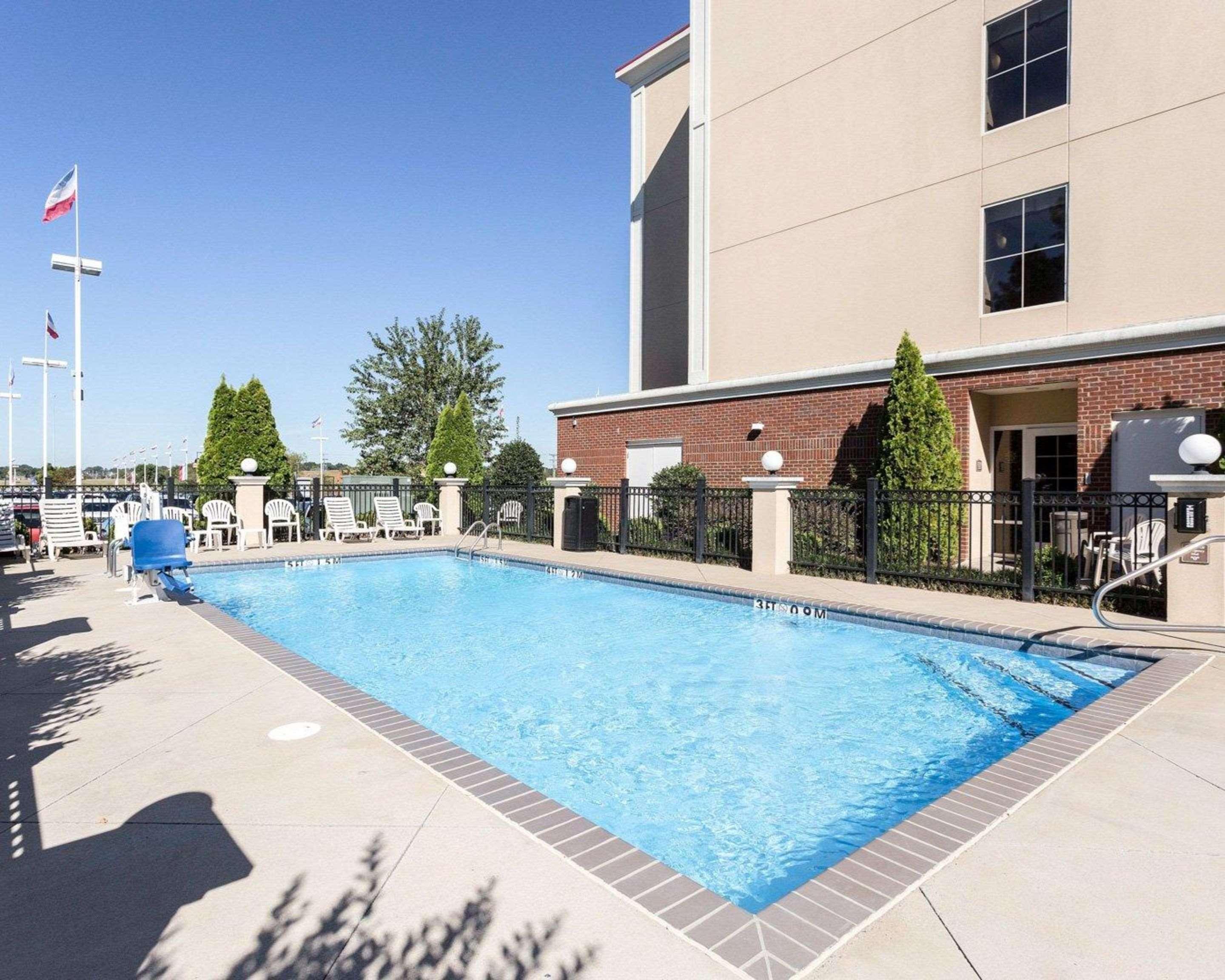 Comfort Suites Olive Branch - Memphis South Eksteriør billede