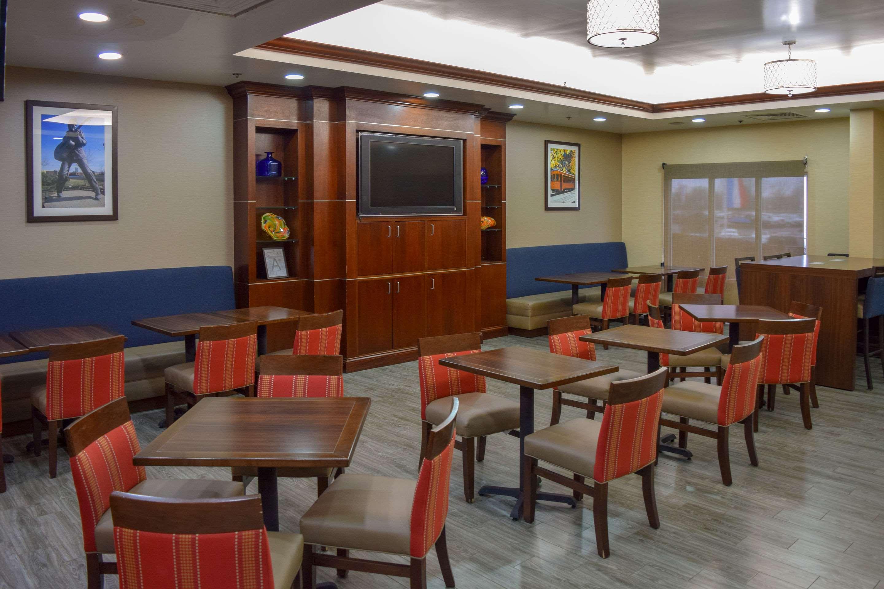 Comfort Suites Olive Branch - Memphis South Eksteriør billede